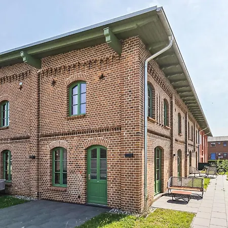 Stunning Apartment In Klink With Wifi *